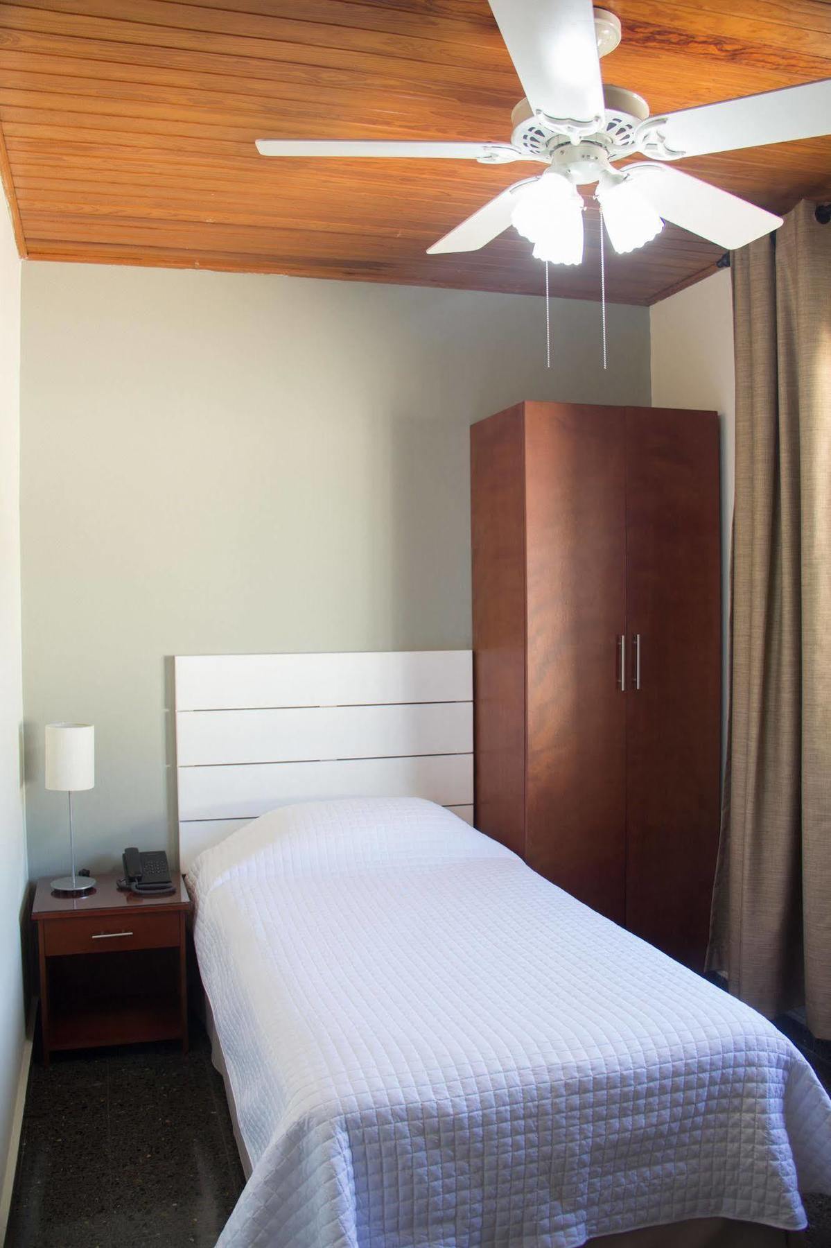 María José Suites San Salvador Exterior foto